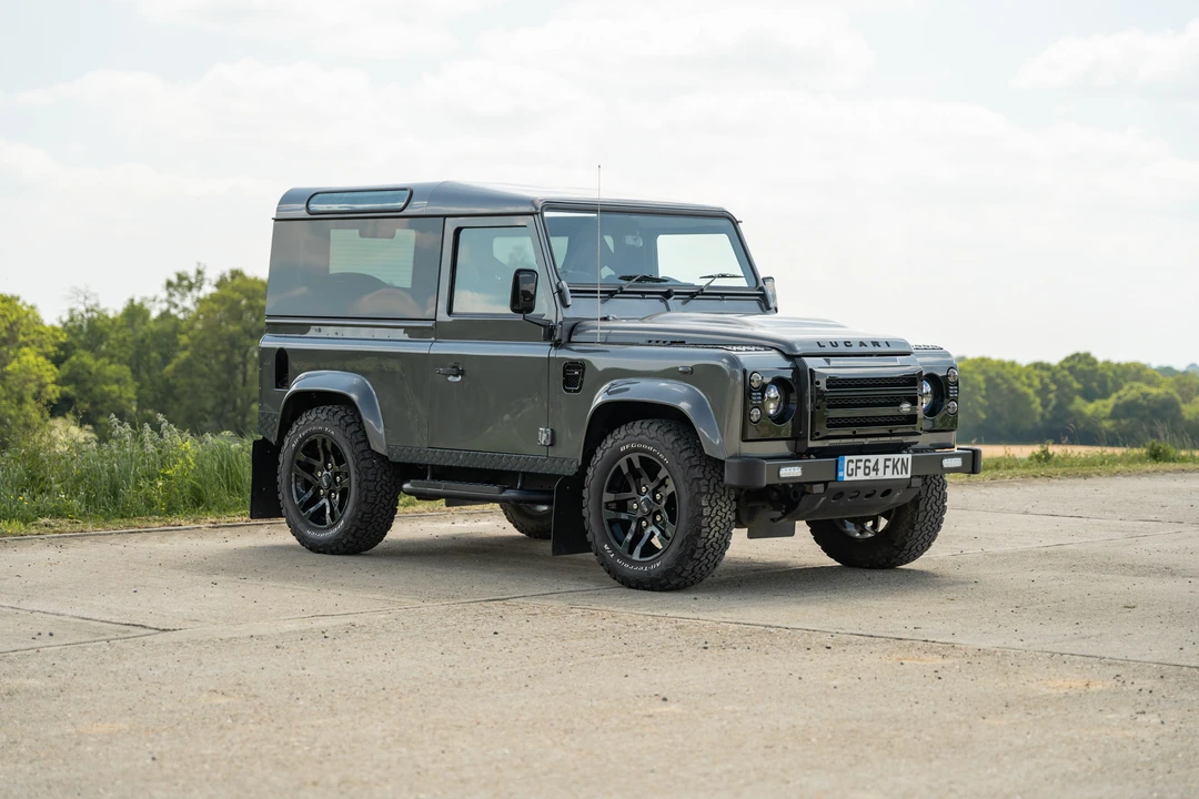 2014 Land Rover Defender 90 - Image 12 of 31