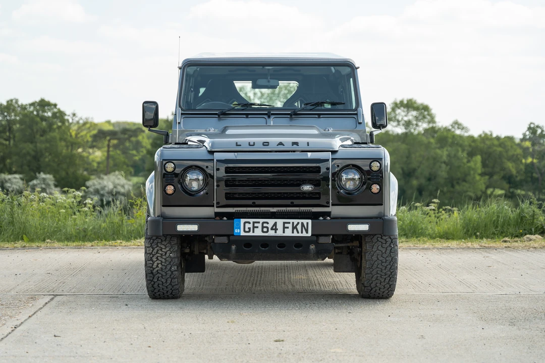 2014 Land Rover Defender 90 - Image 11 of 31
