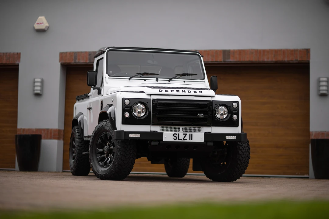 2014 Land Rover Defender 90 - Image 21 of 31