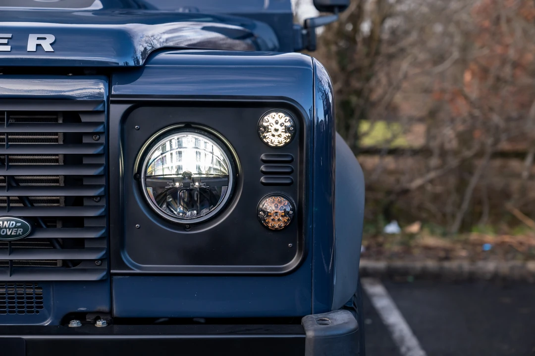 2014 Land Rover Defender 90 - Image 23 of 31