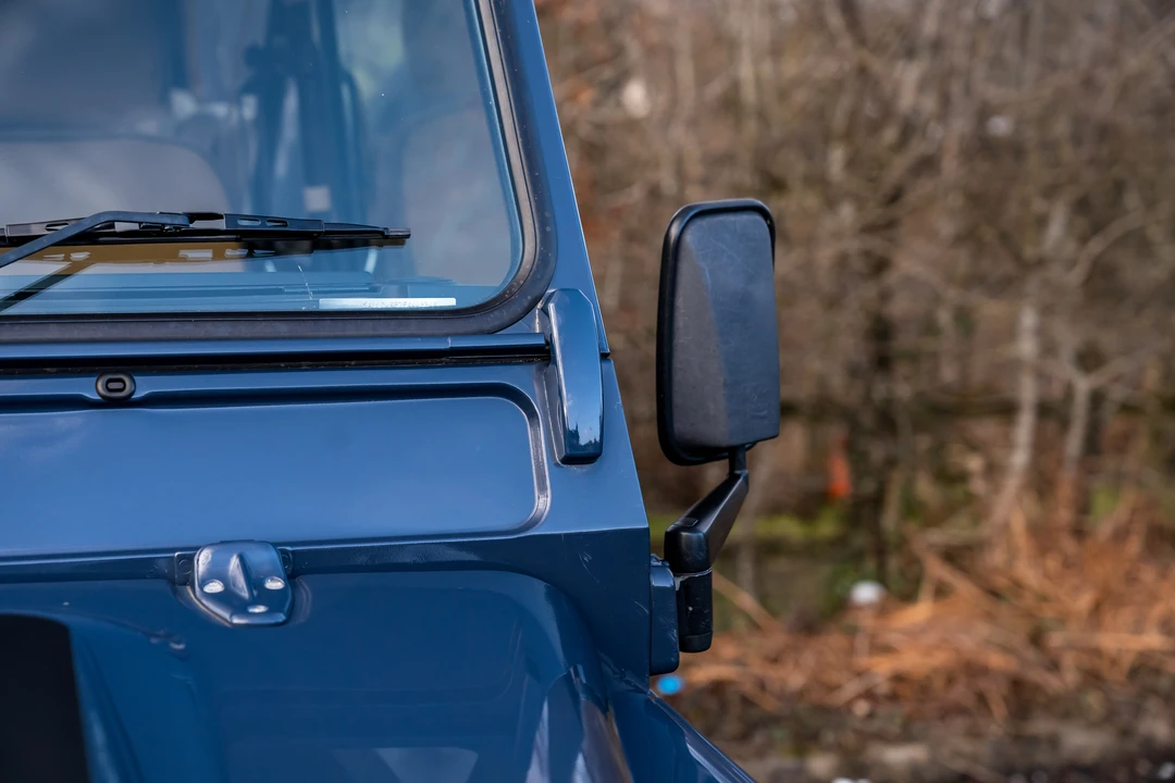 2014 Land Rover Defender 90 - Image 30 of 31