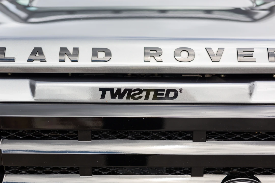 2014 Land Rover Defender 90 - Image 26 of 31