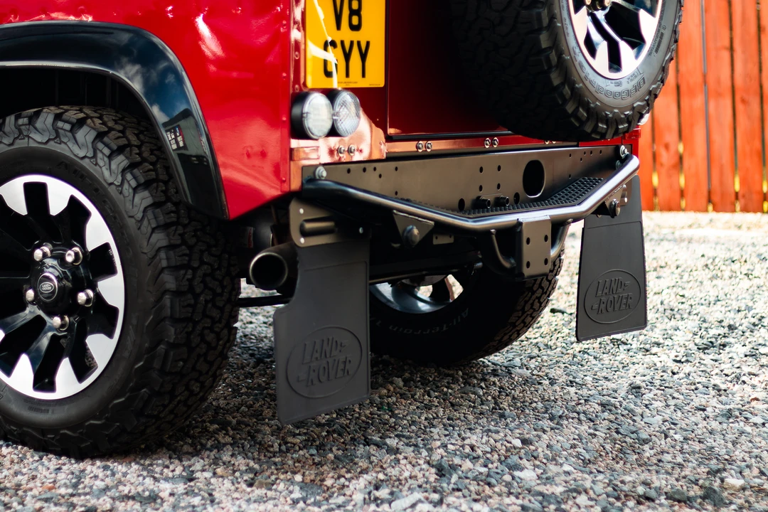 2014 Land Rover Defender 90 - Image 16 of 31