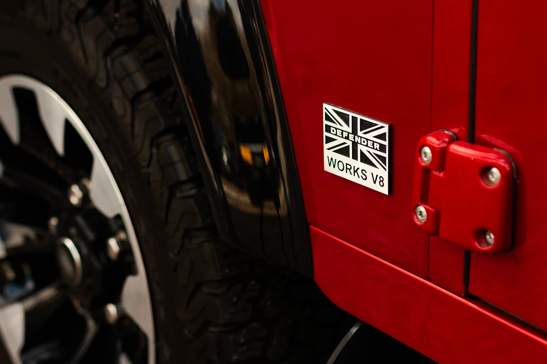 2014 Land Rover Defender 90 - Image 22 of 31