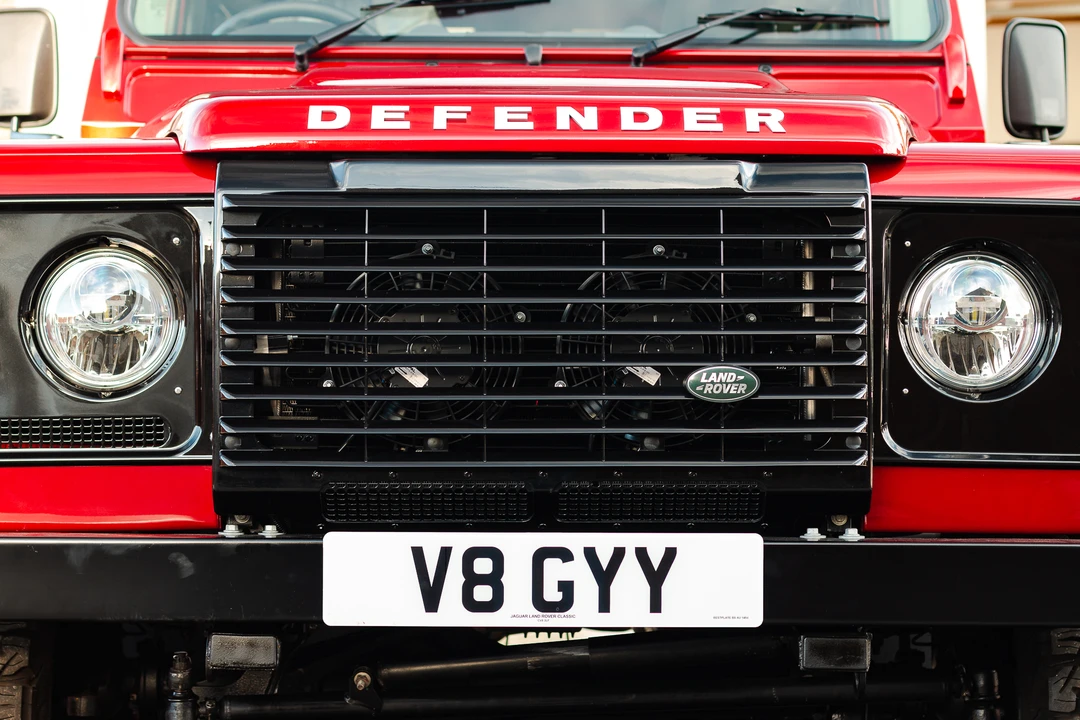 2014 Land Rover Defender 90 - Image 28 of 31
