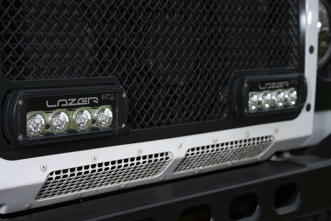 2014 Land Rover Defender 90 - Image 13 of 31