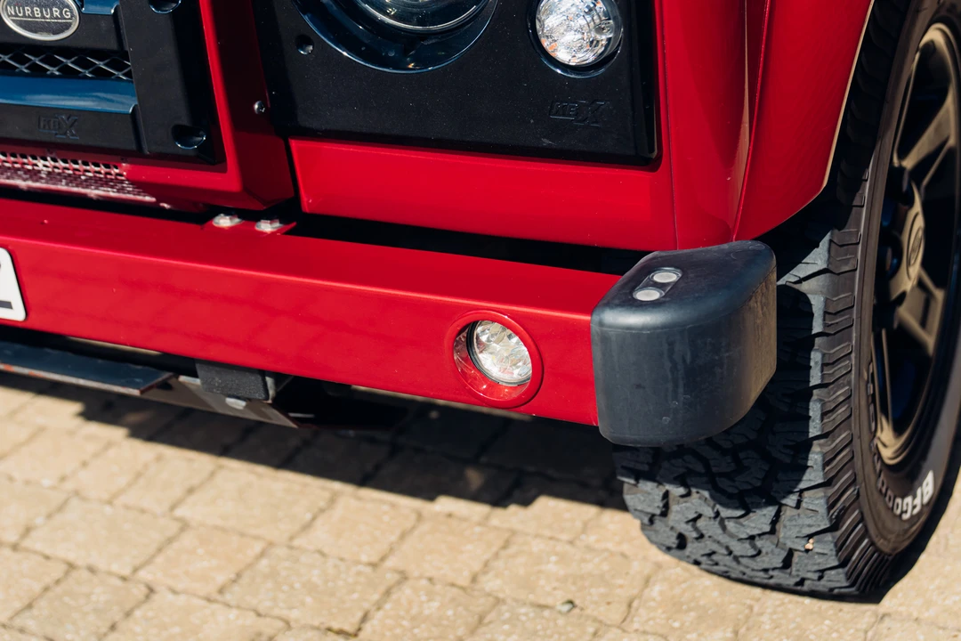2014 Land Rover Defender 90 - Image 24 of 31