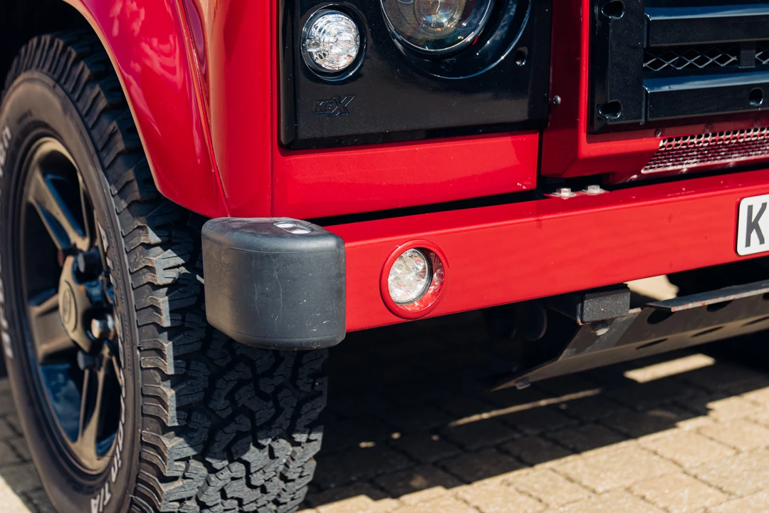 2014 Land Rover Defender 90 - Image 26 of 31