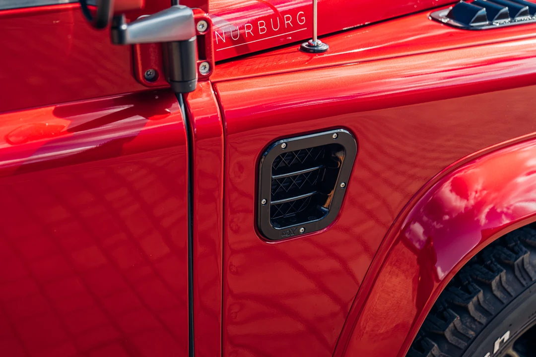 2014 Land Rover Defender 90 - Image 30 of 31