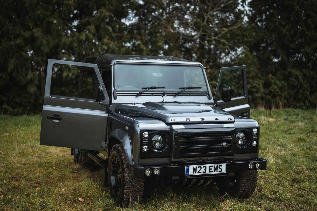 2014 Land Rover Defender 90 - Image 28 of 31