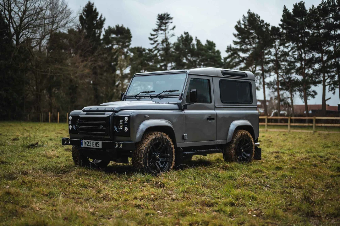 2014 Land Rover Defender 90 - Image 30 of 31