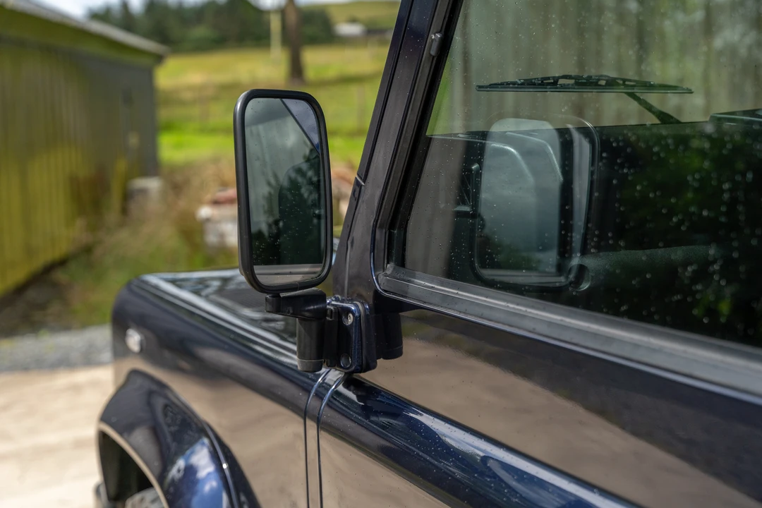 2014 Land Rover Defender 90 - Image 30 of 31