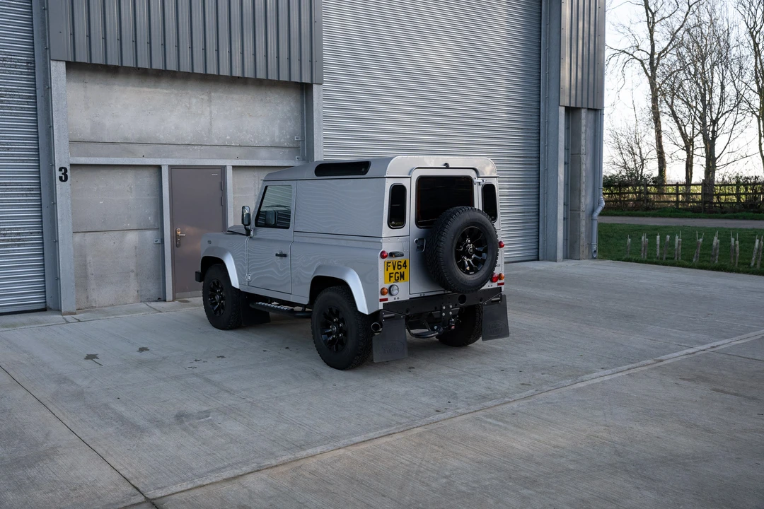 2014 Land Rover Defender 90 - Image 28 of 31