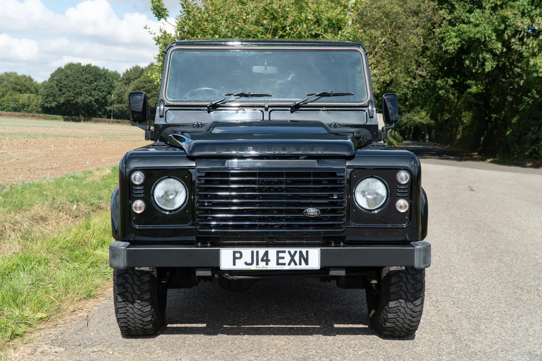 2014 Land Rover Defender 90 - Image 7 of 31