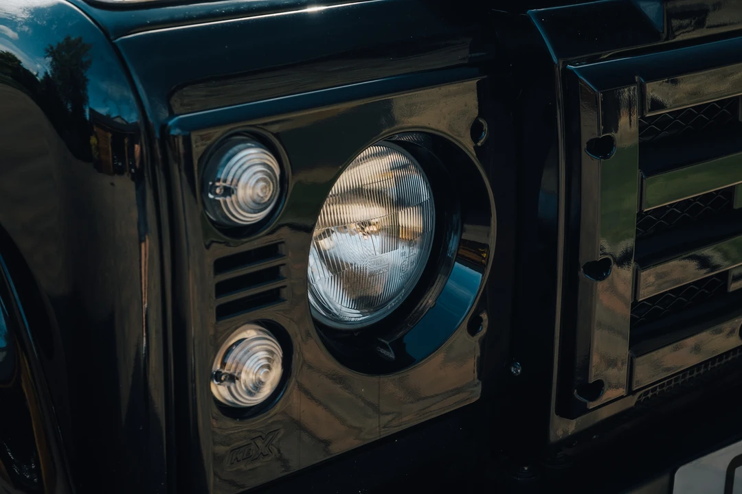 2014 Land Rover Defender 90 - Image 21 of 31