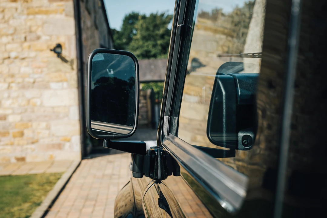 2014 Land Rover Defender 90 - Image 30 of 31