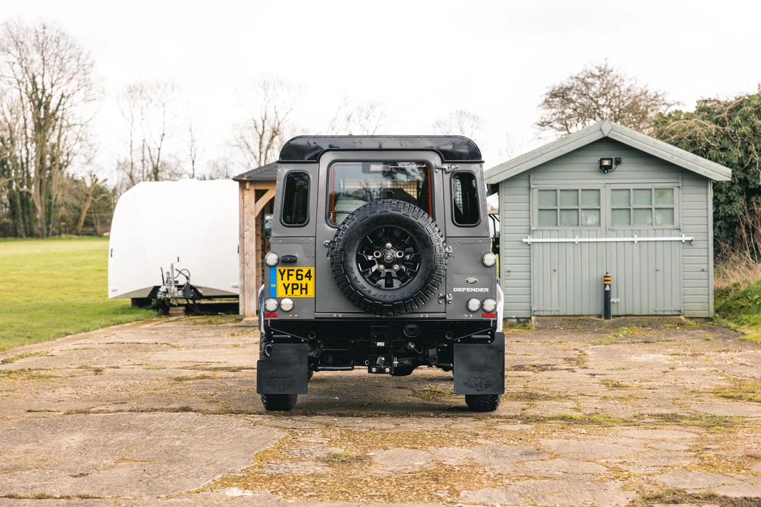 2014 Land Rover Defender 90 - Image 10 of 31