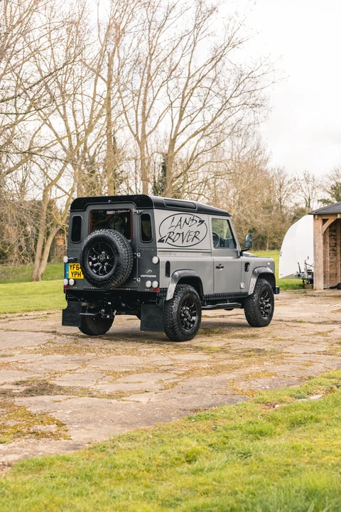 2014 Land Rover Defender 90 - Image 13 of 31