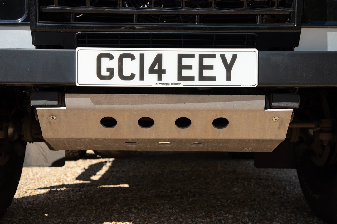 2014 Land Rover Defender 90 - Image 26 of 31