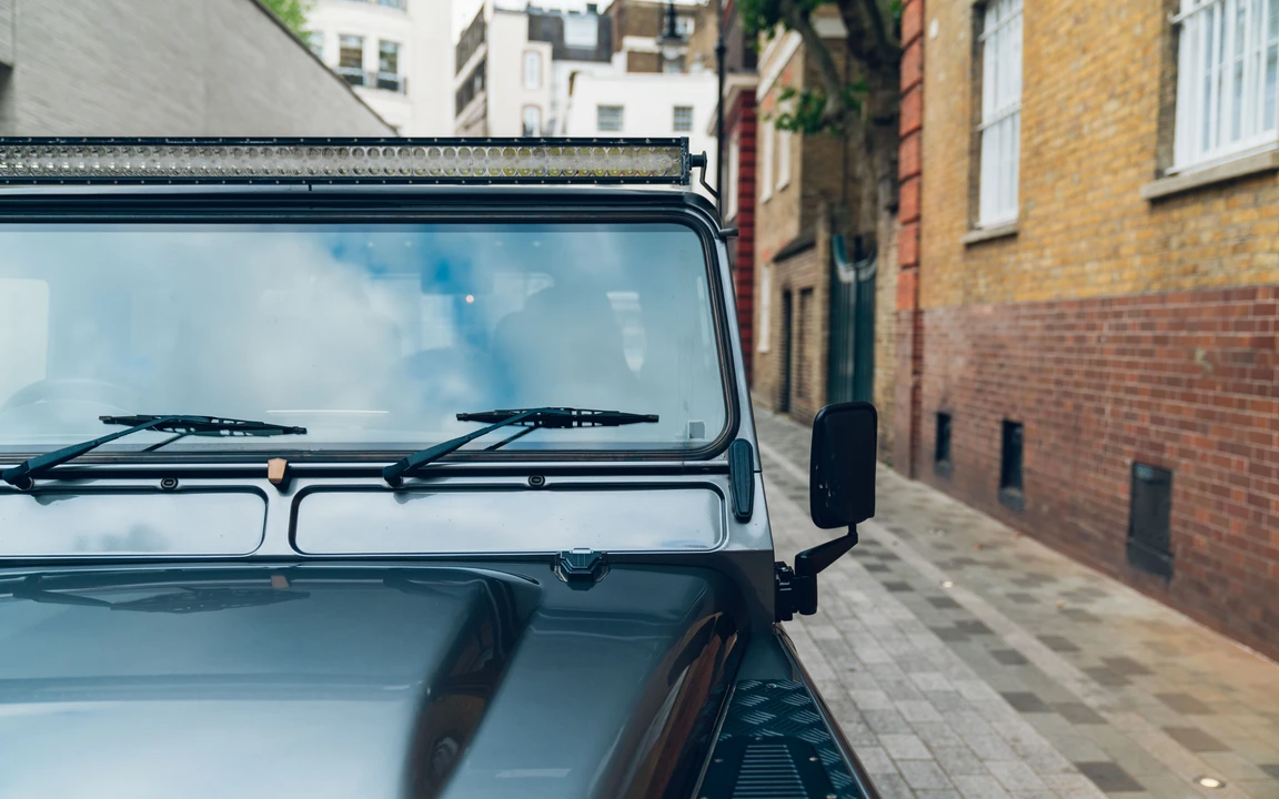 2014 Land Rover Defender 90 - Image 18 of 31