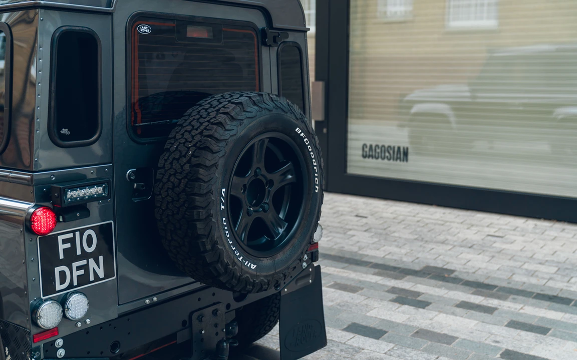 2014 Land Rover Defender 90 - Image 31 of 31