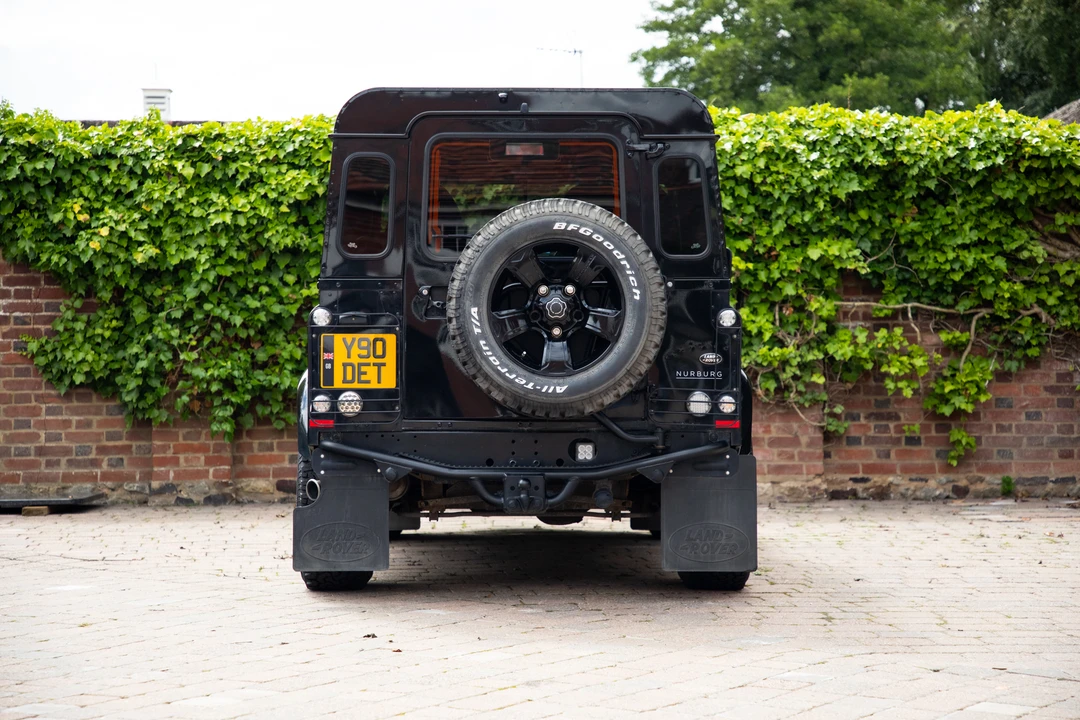 2014 Land Rover Defender 90 - Image 13 of 31