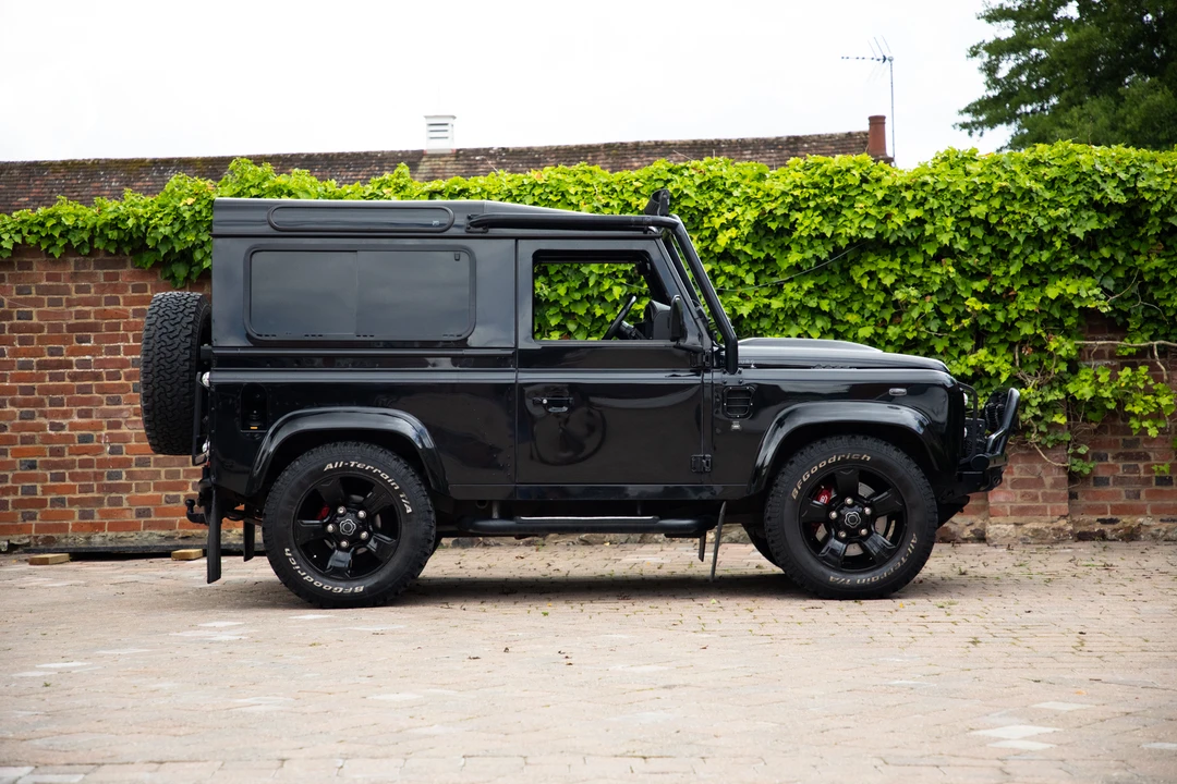 2014 Land Rover Defender 90 - Image 12 of 31