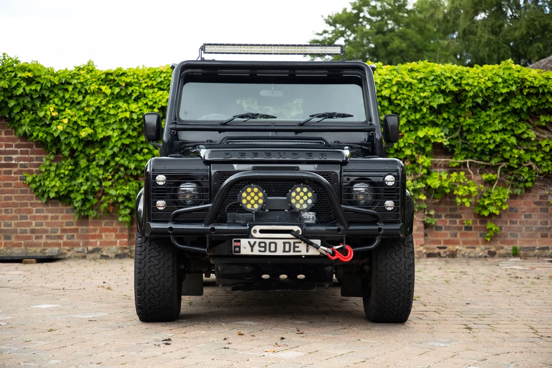 2014 Land Rover Defender 90 - Image 3 of 31