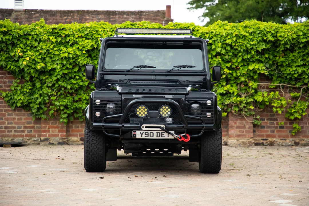2014 Land Rover Defender 90 - Image 17 of 31