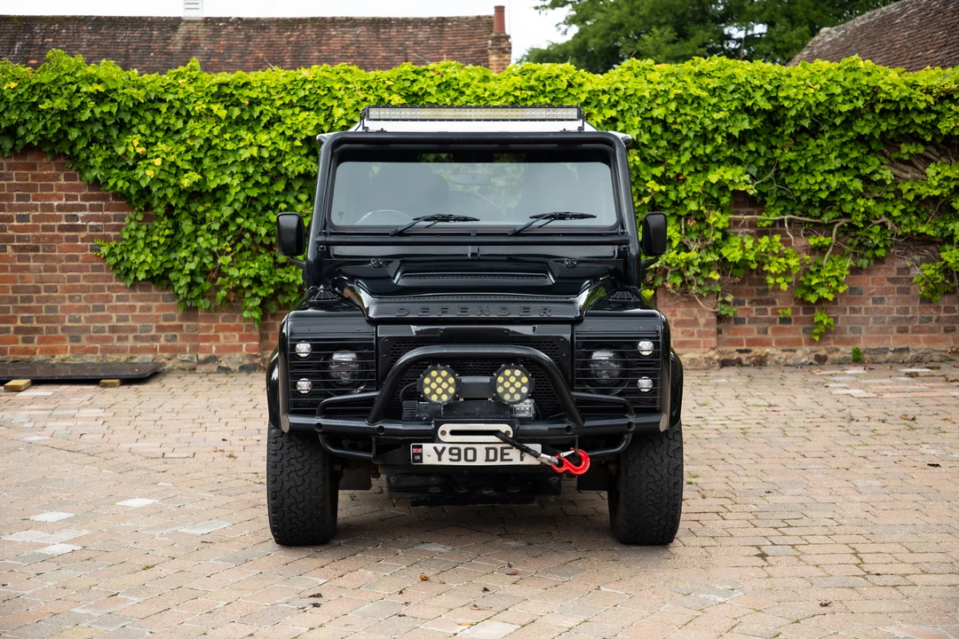 2014 Land Rover Defender 90 - Image 10 of 31