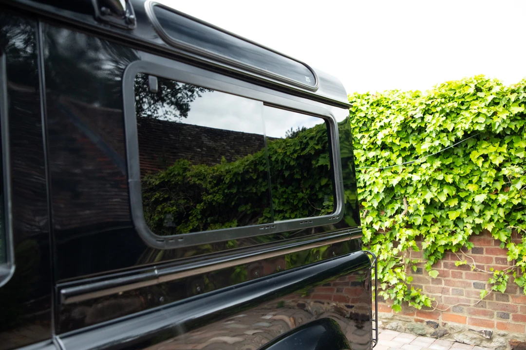 2014 Land Rover Defender 90 - Image 20 of 31