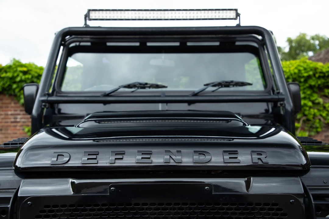 2014 Land Rover Defender 90 - Image 29 of 31