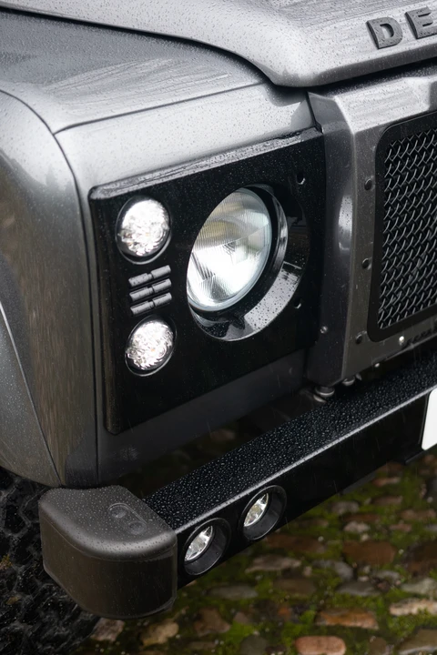 2014 Land Rover Defender 90 - Image 20 of 31