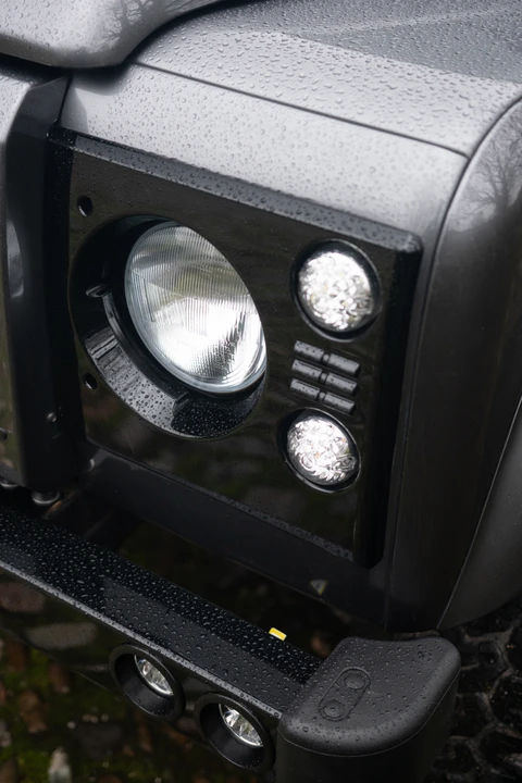 2014 Land Rover Defender 90 - Image 23 of 31