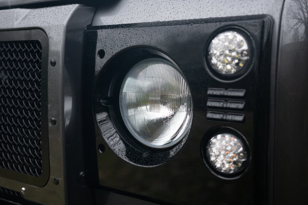 2014 Land Rover Defender 90 - Image 30 of 31