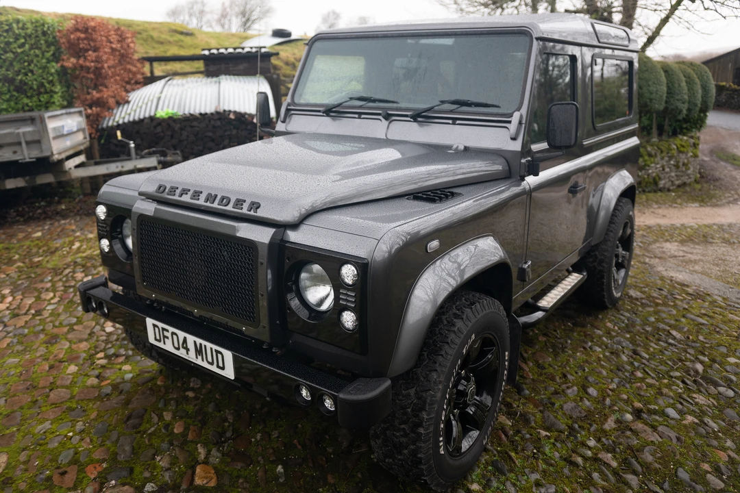 2014 Land Rover Defender 90 - Image 10 of 31