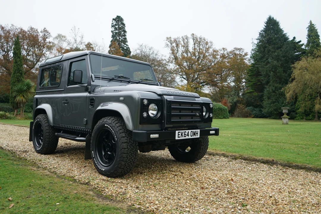 2014 Land Rover Defender 90 - Image 12 of 31