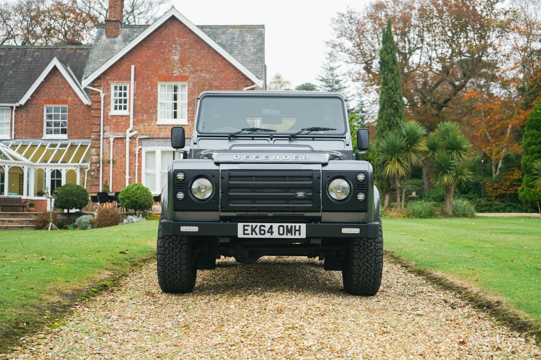 2014 Land Rover Defender 90 - Image 14 of 31