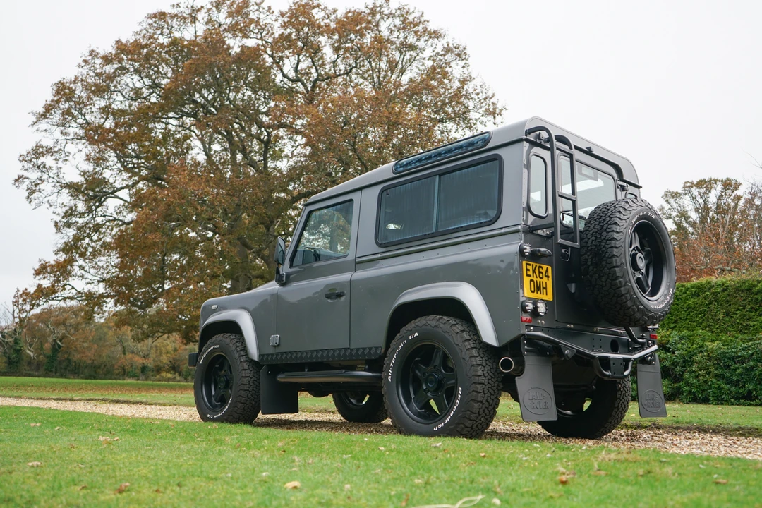 2014 Land Rover Defender 90 - Image 21 of 31