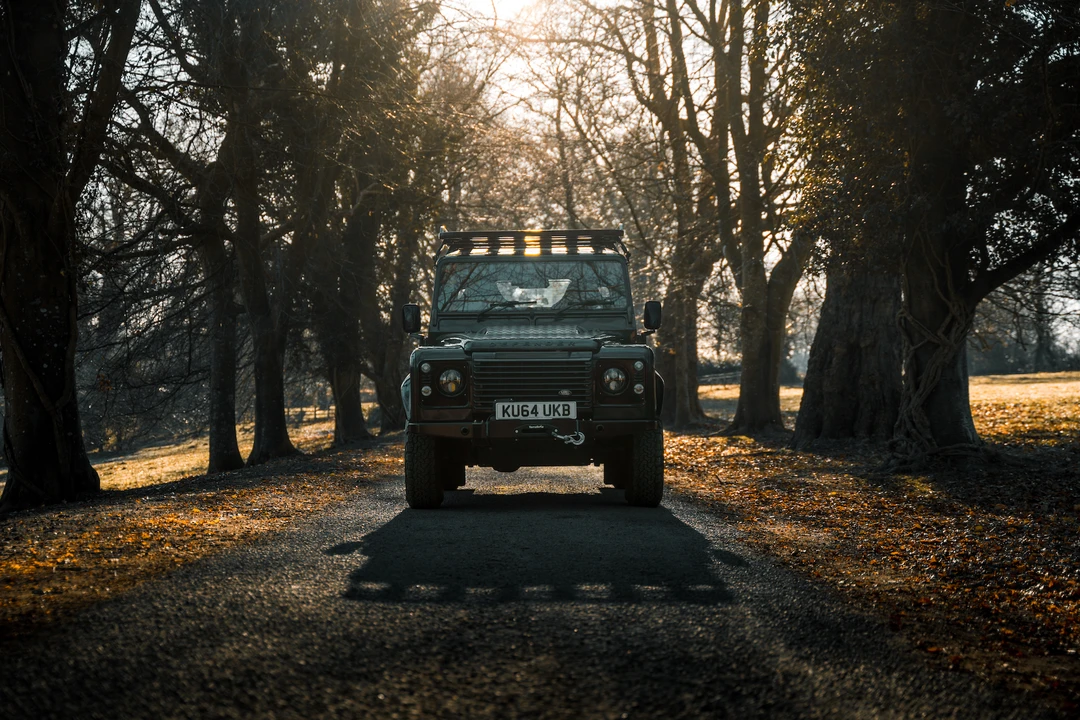 2014 Land Rover Defender 90 - Image 3 of 31