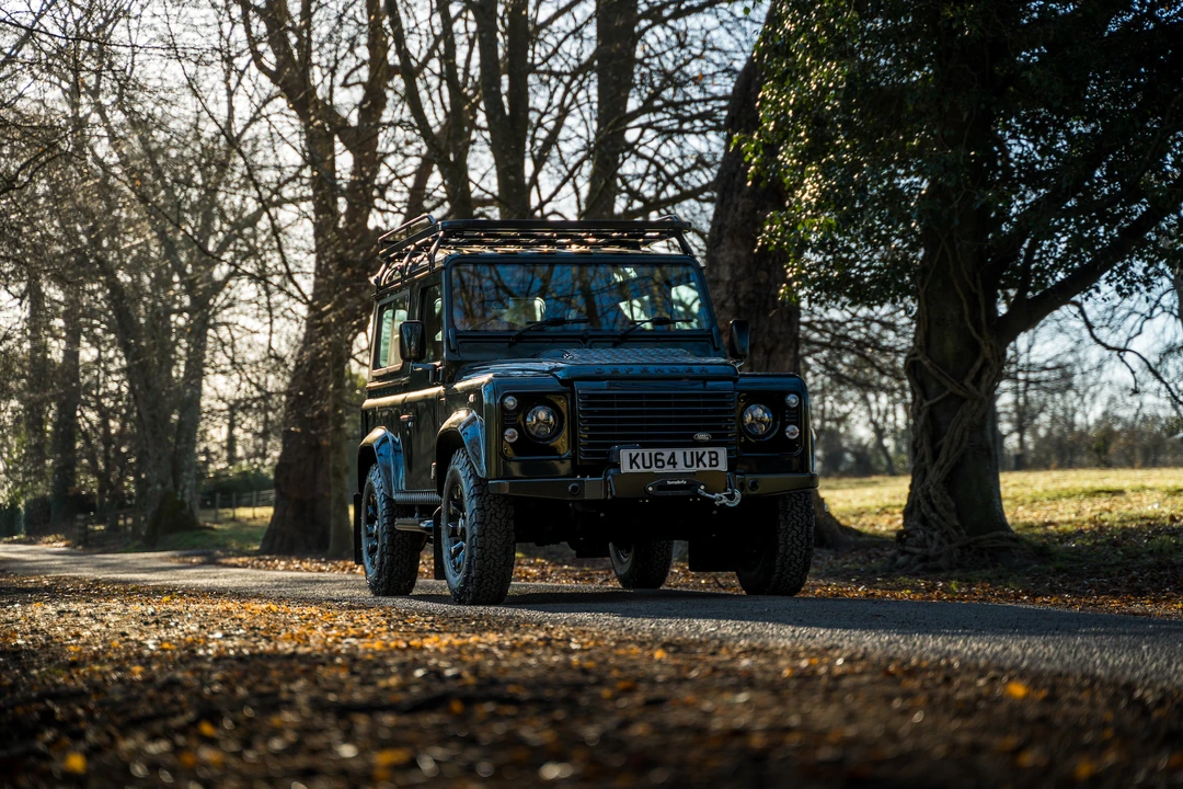 2014 Land Rover Defender 90 - Image 4 of 31