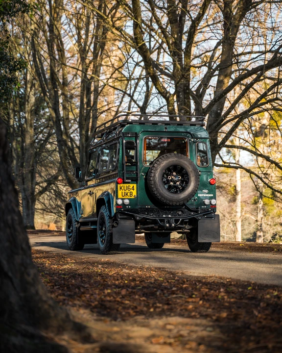 2014 Land Rover Defender 90 - Image 21 of 31
