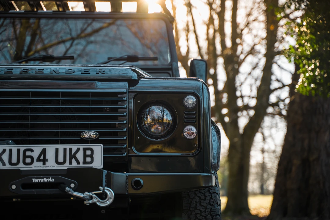 2014 Land Rover Defender 90 - Image 28 of 31