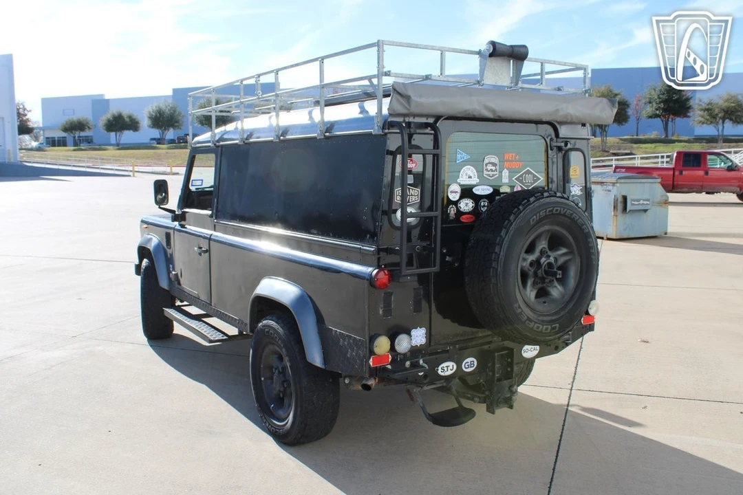 2014 Land Rover Defender 110 - Image 10 of 12