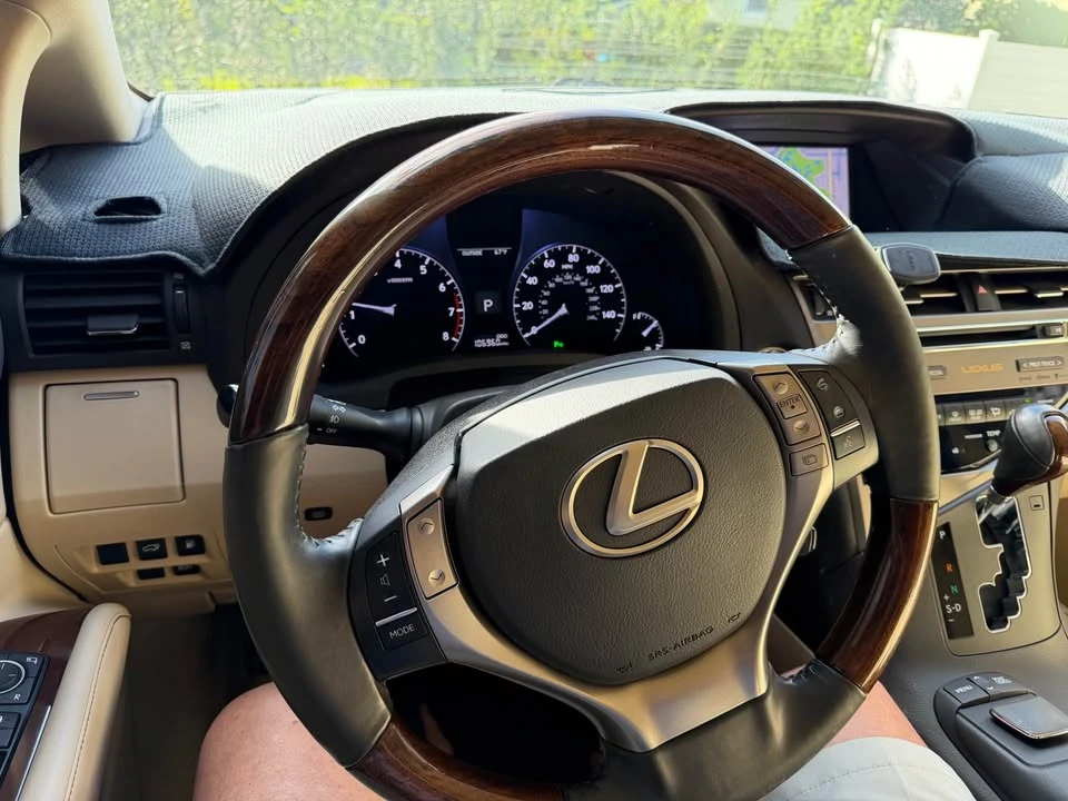 2014 Lexus RX 3rd Gen - Image 6 of 10