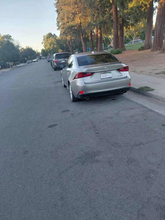 2014 Lexus LS 4th Gen - Image 6 of 20
