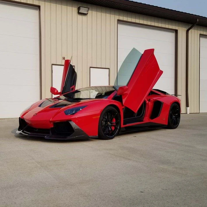 2014 Lamborghini Aventador LP700-4 - Image 4 of 17