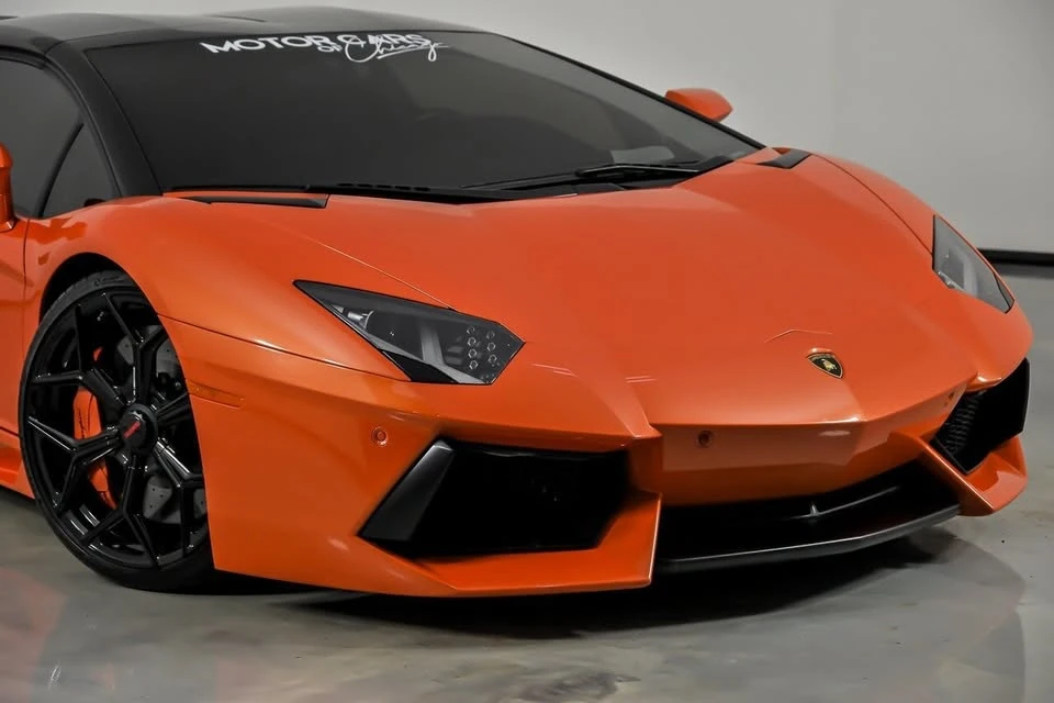 2014 Lamborghini Aventador LP700-4 - Image 4 of 20