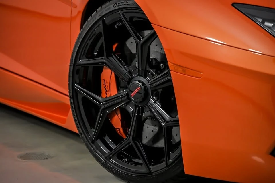 2014 Lamborghini Aventador LP700-4 - Image 5 of 20