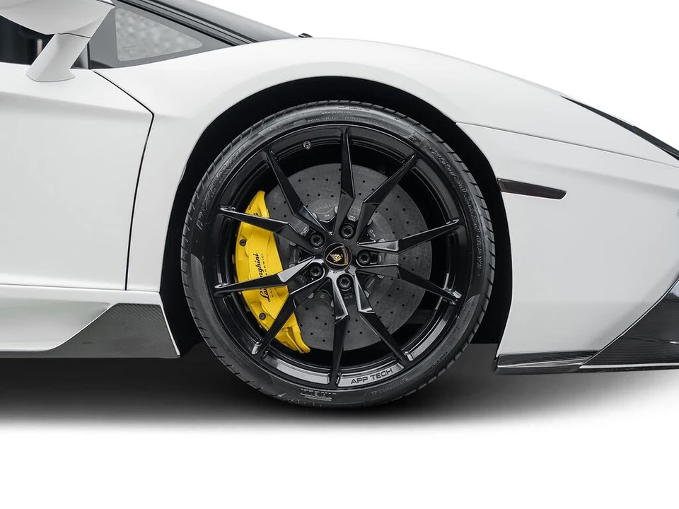 2014 Lamborghini Aventador LP700-4 - Image 29 of 31